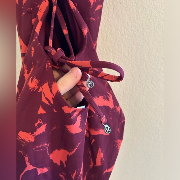 Lululemon Weave The Waves One Piece Swimsuit Flower Poppy Coral Deep Ruby Size 2 - Picture 5 of 11